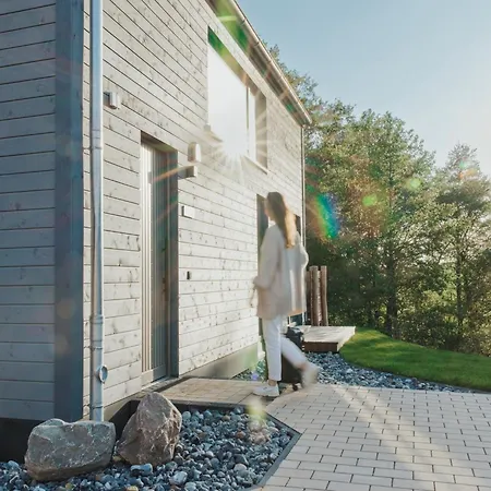 Skandinavisch Eingerichtetes Doppelhaus In Sagard