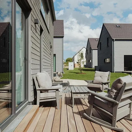 Skandinavisch Eingerichtetes Doppelhaus In Casa vacanze *